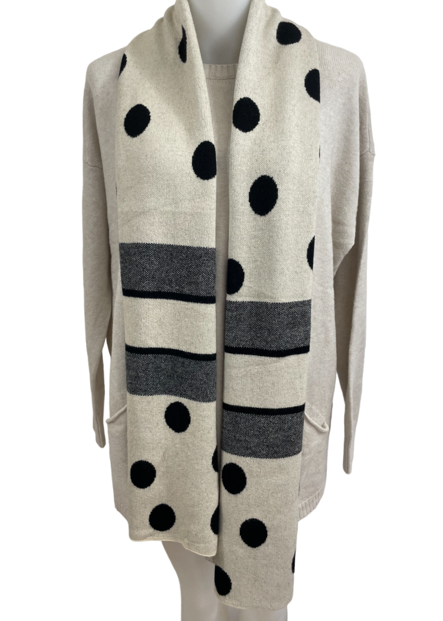 Upload image to gallery, Ens. Oversized top and woven polka dot scarf in super soft knit