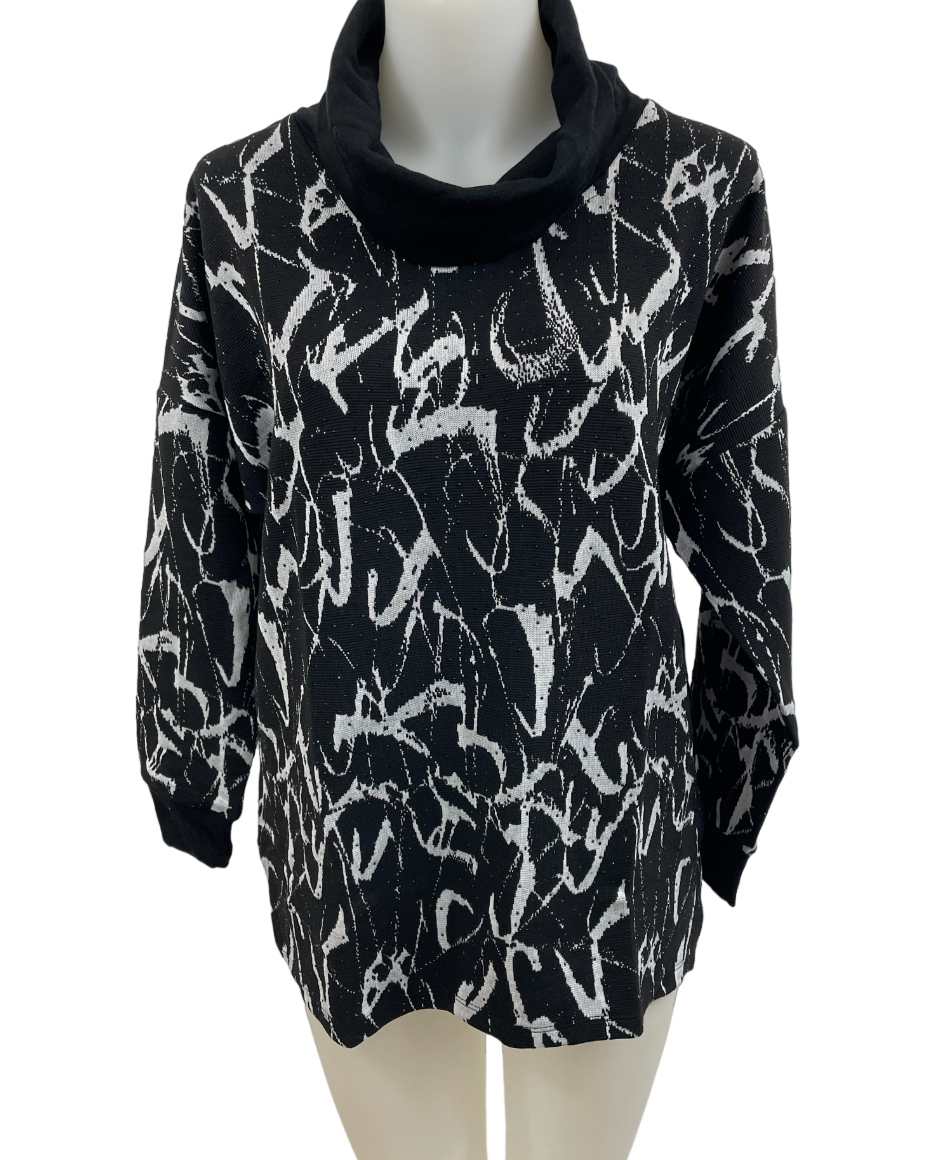 Black rhinestone-quilted woven print Top 