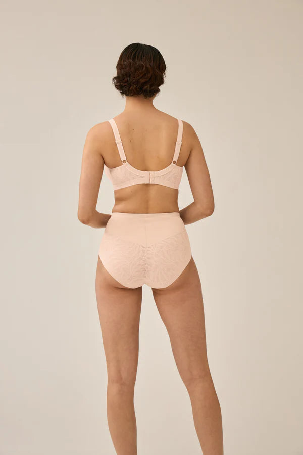 Charger l'image dans la galerie, Soutien-gorge minimizer sans arm. Naturana
