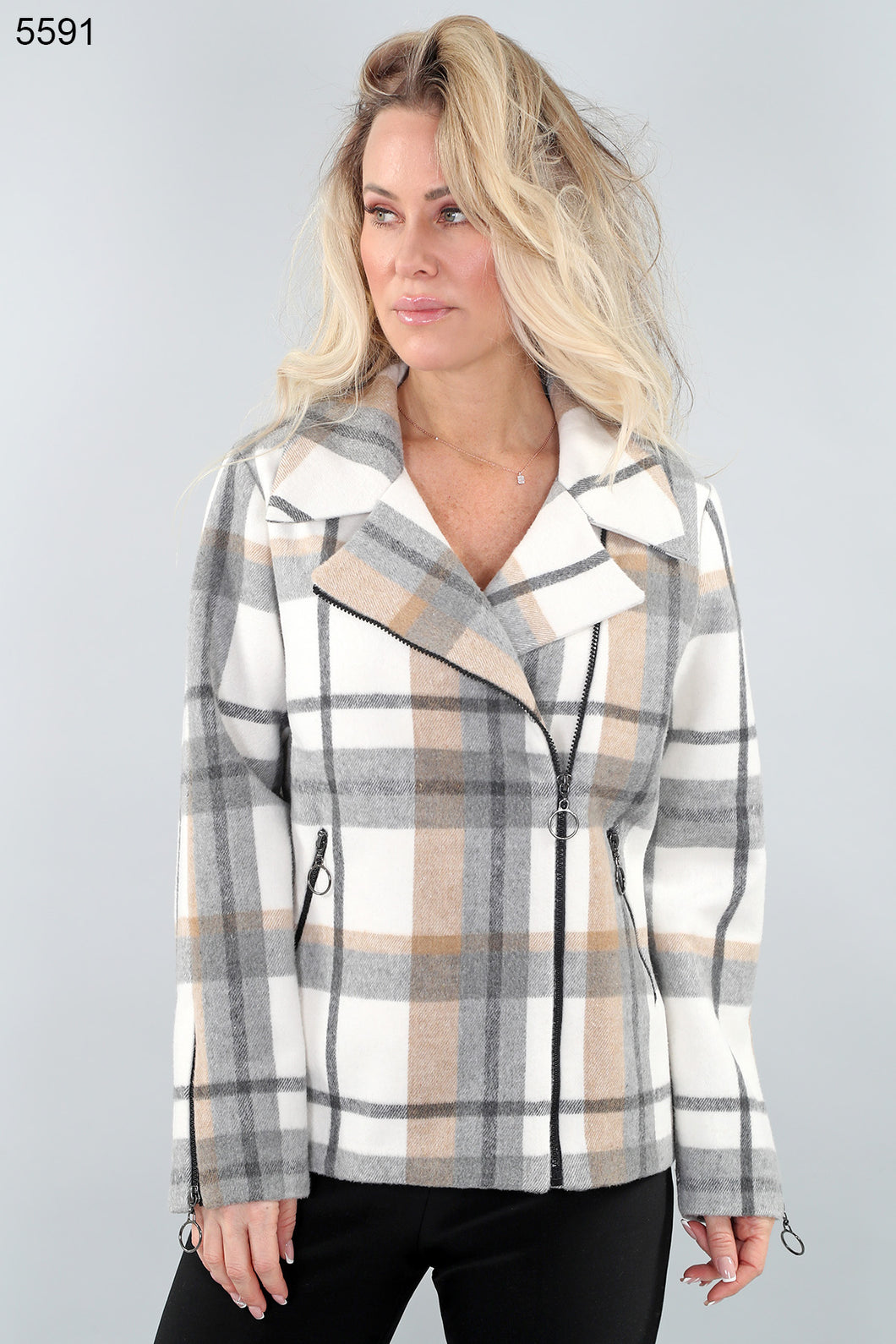 Stylish short coat in check - Michael Tyler