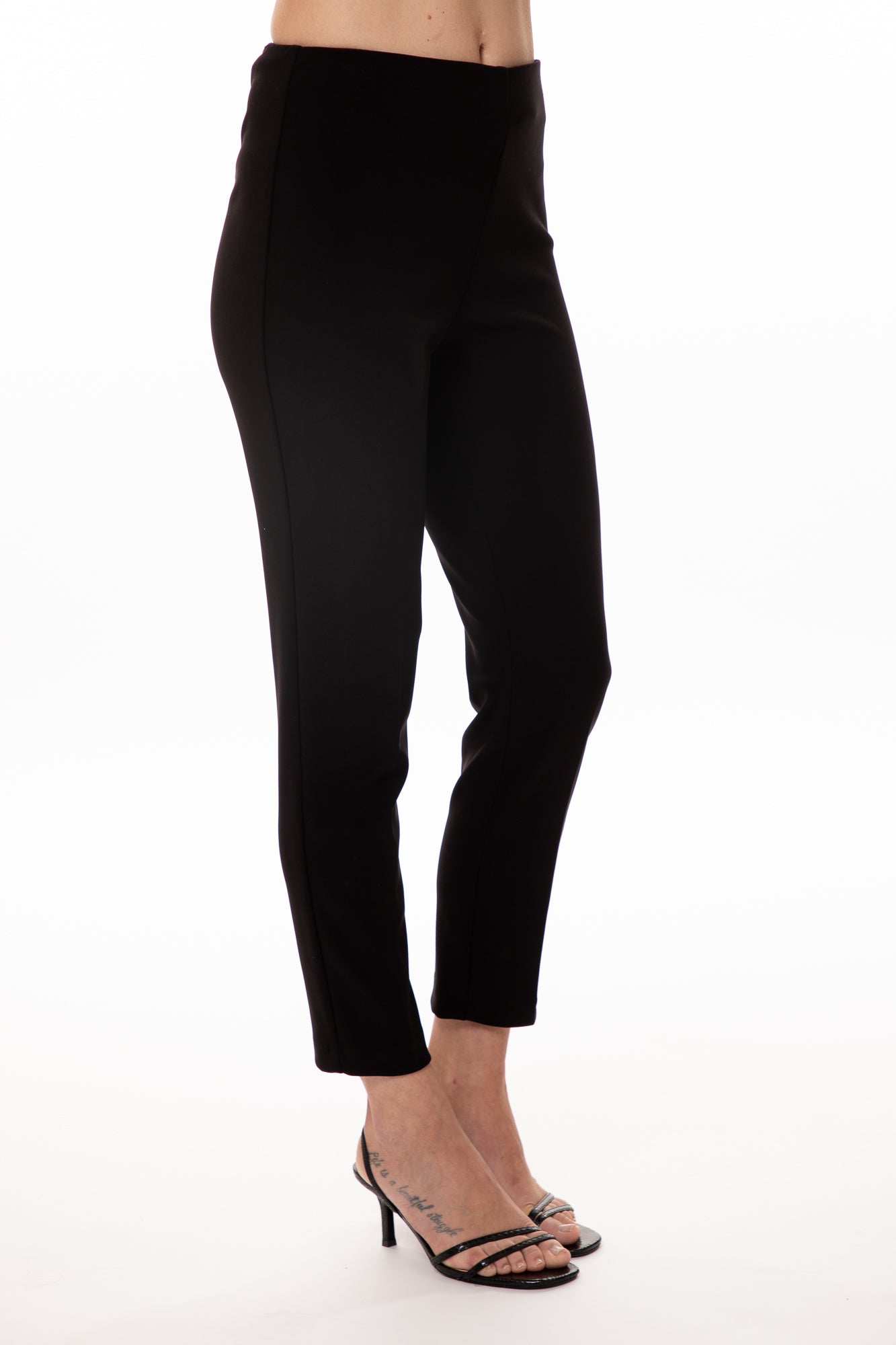 Upload image to gallery, Narrow-leg pull-on pants

