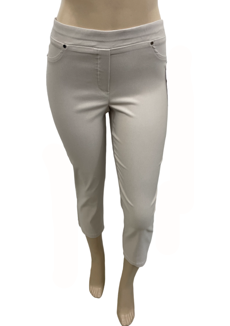 Charger l'image dans la galerie, Pantalon capri avec fausses poches cloutées
