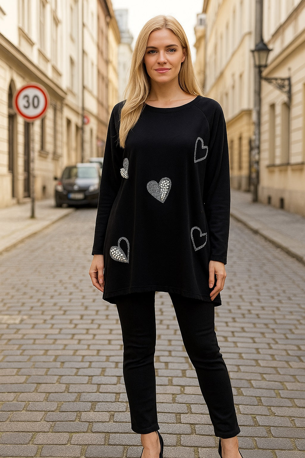 Upload image to gallery, Tunic with rhinestone/pearl hearts appliqués
