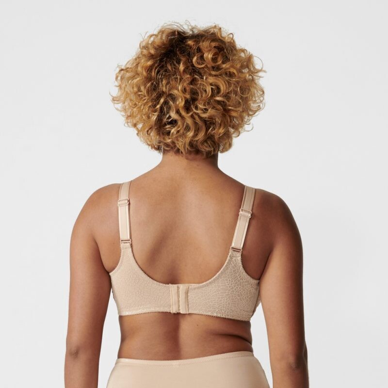 Upload image to gallery, Manifique C Underwire Minimizer Bra - Chantelle
