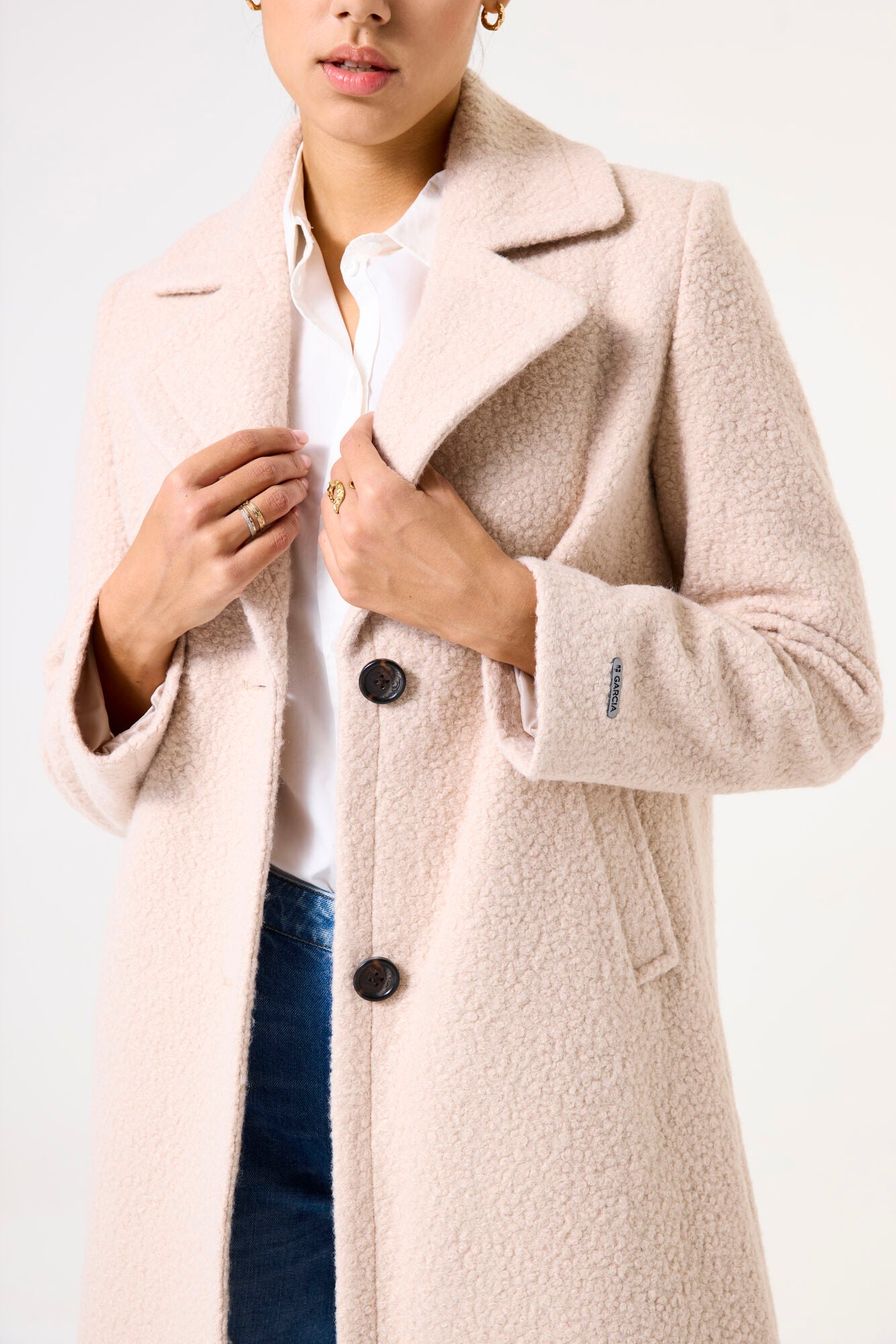 Upload image to gallery, Classic Coat with Large Collar - Garcia

