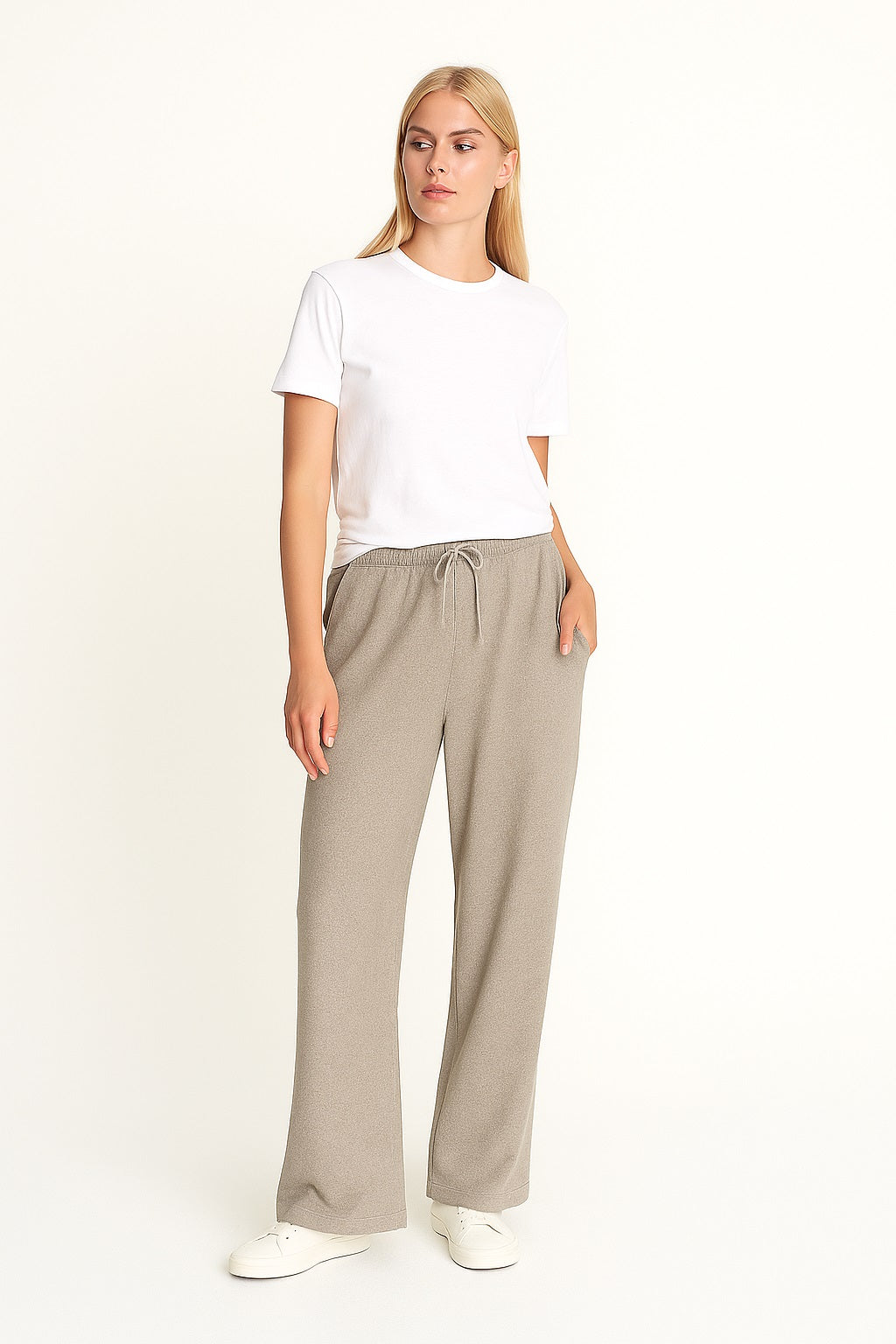 Load image in gallery, Wide leg pants in soft mini-rib
