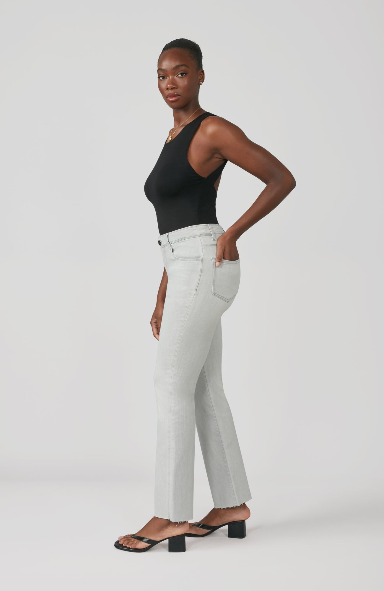 Upload image to gallery, Grey mid-rise straight jean pants
