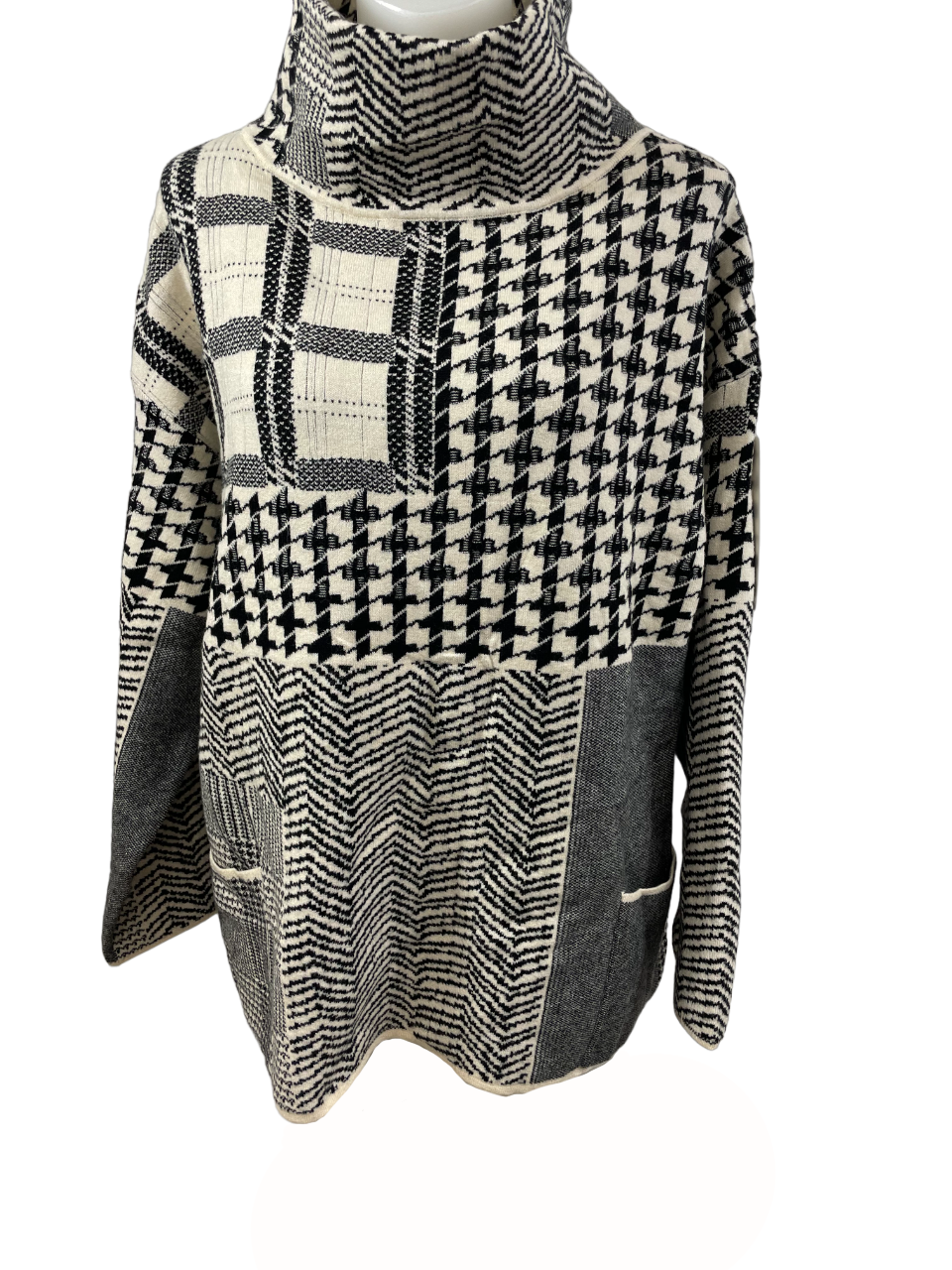 Charger l'image dans la galerie, Haut en tricot aux patchs multi avec poches avant
