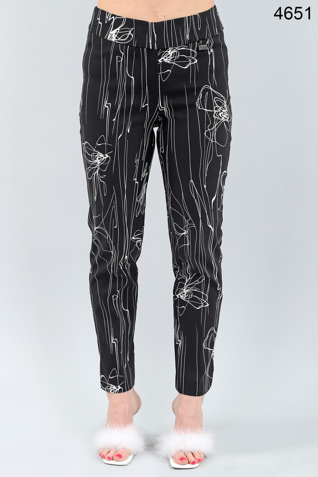 2-tone pull-on pants