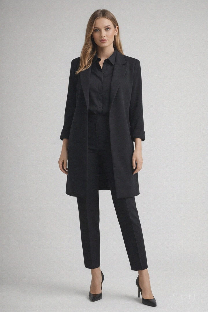Load and play video in Gallery Viewer, Stylish Three-Quarter Length Jacket with Panels
