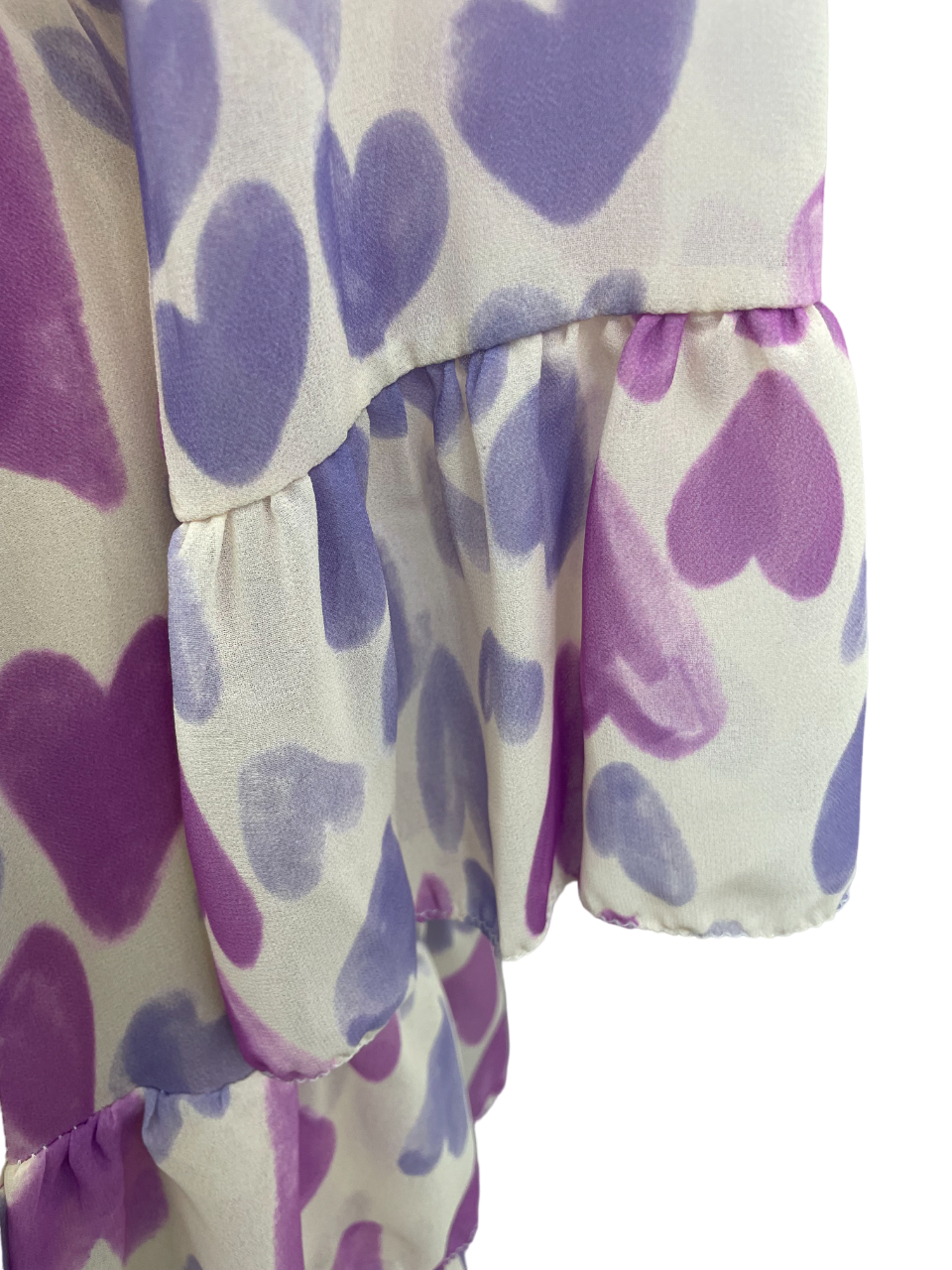 Charger l'image dans la galerie, Robe en chiffon imp. cœurs et doublée avec froufrous
