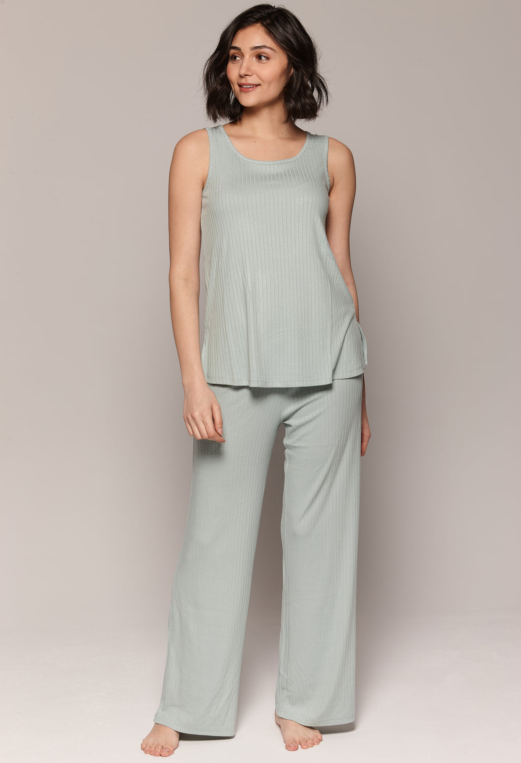 Sleeveless lounge suit in rib