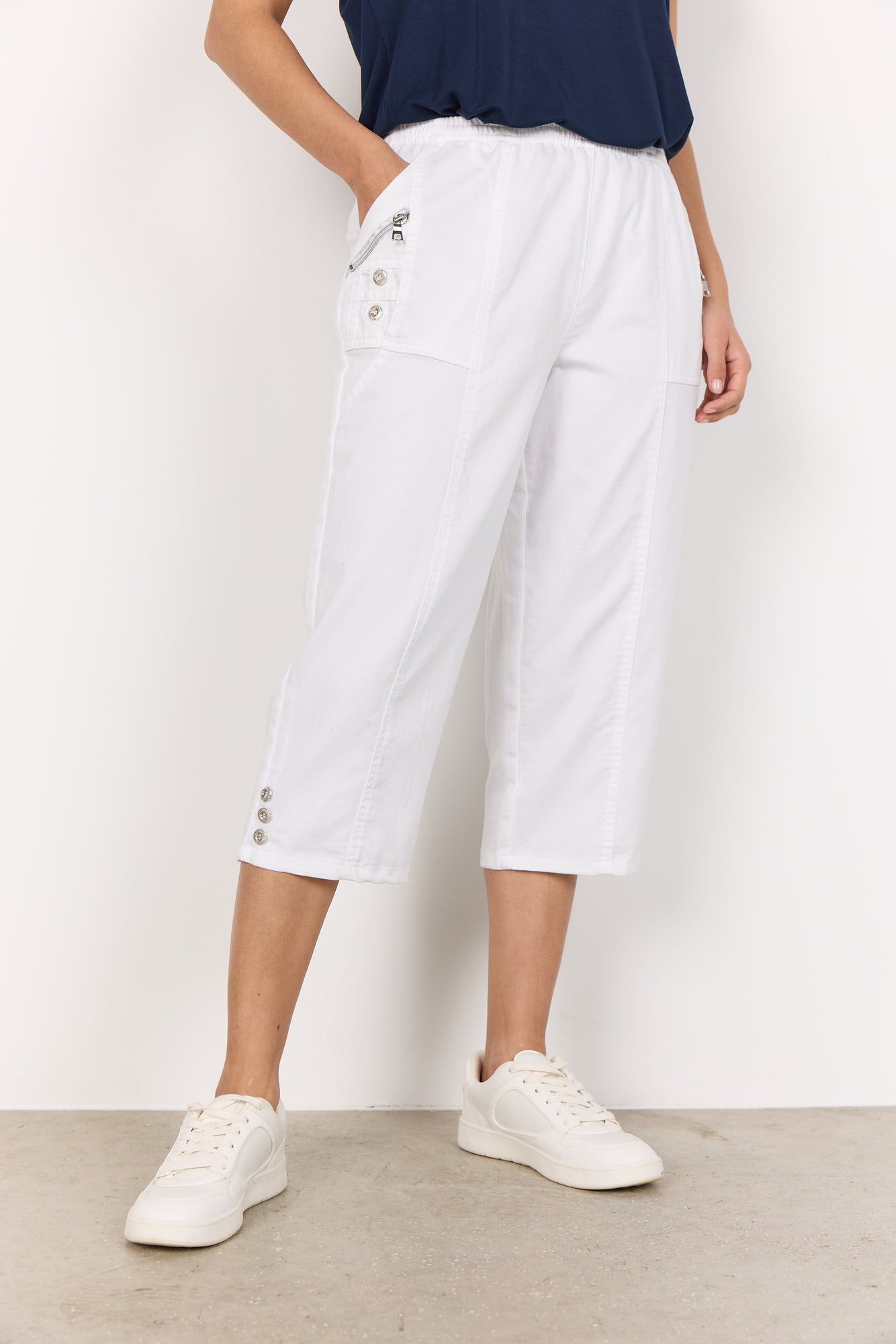 Charger l'image dans la galerie, Pantalon capri à panneaux - Soya Concept
