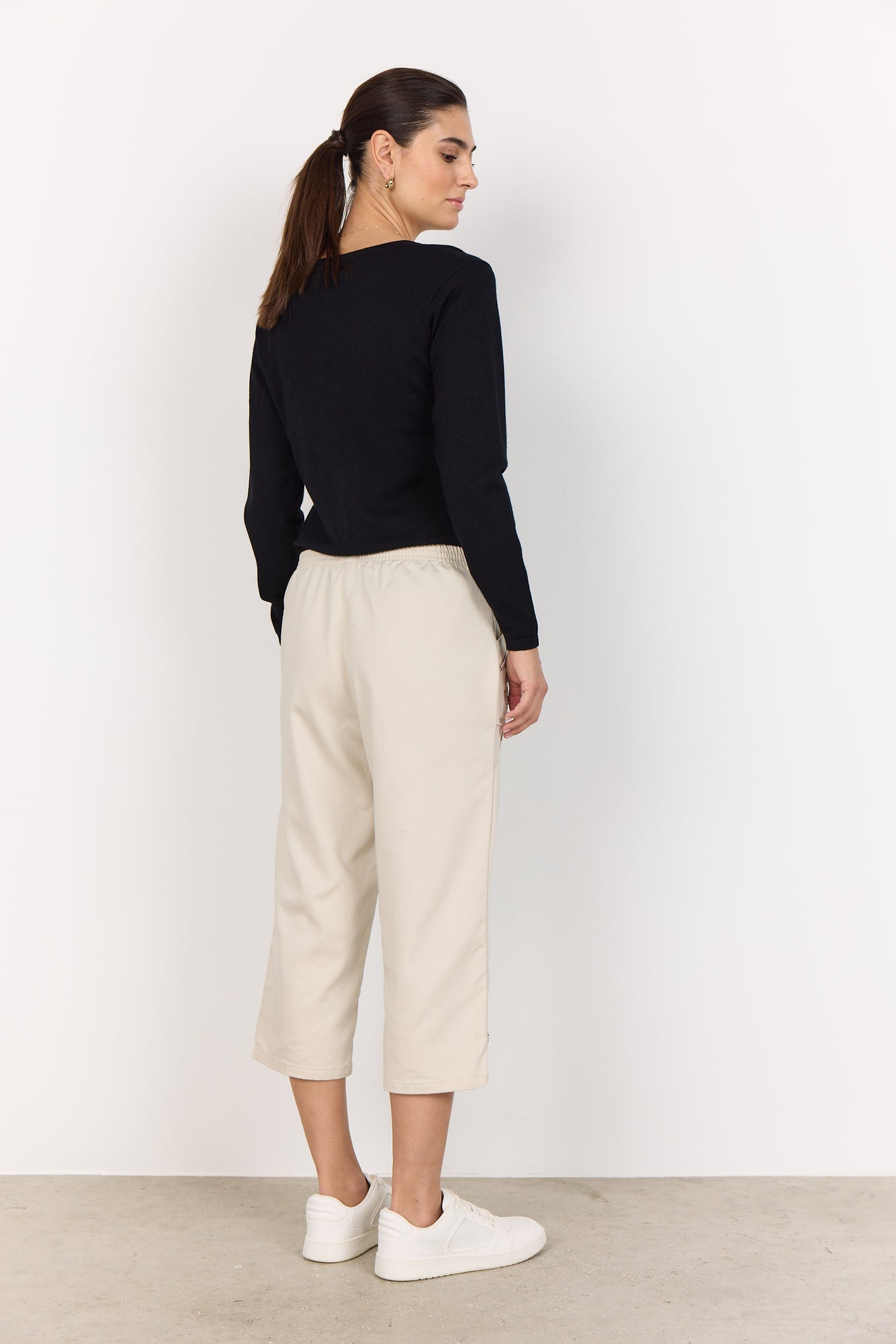 Charger l'image dans la galerie, Pantalon capri à panneaux - Soya Concept
