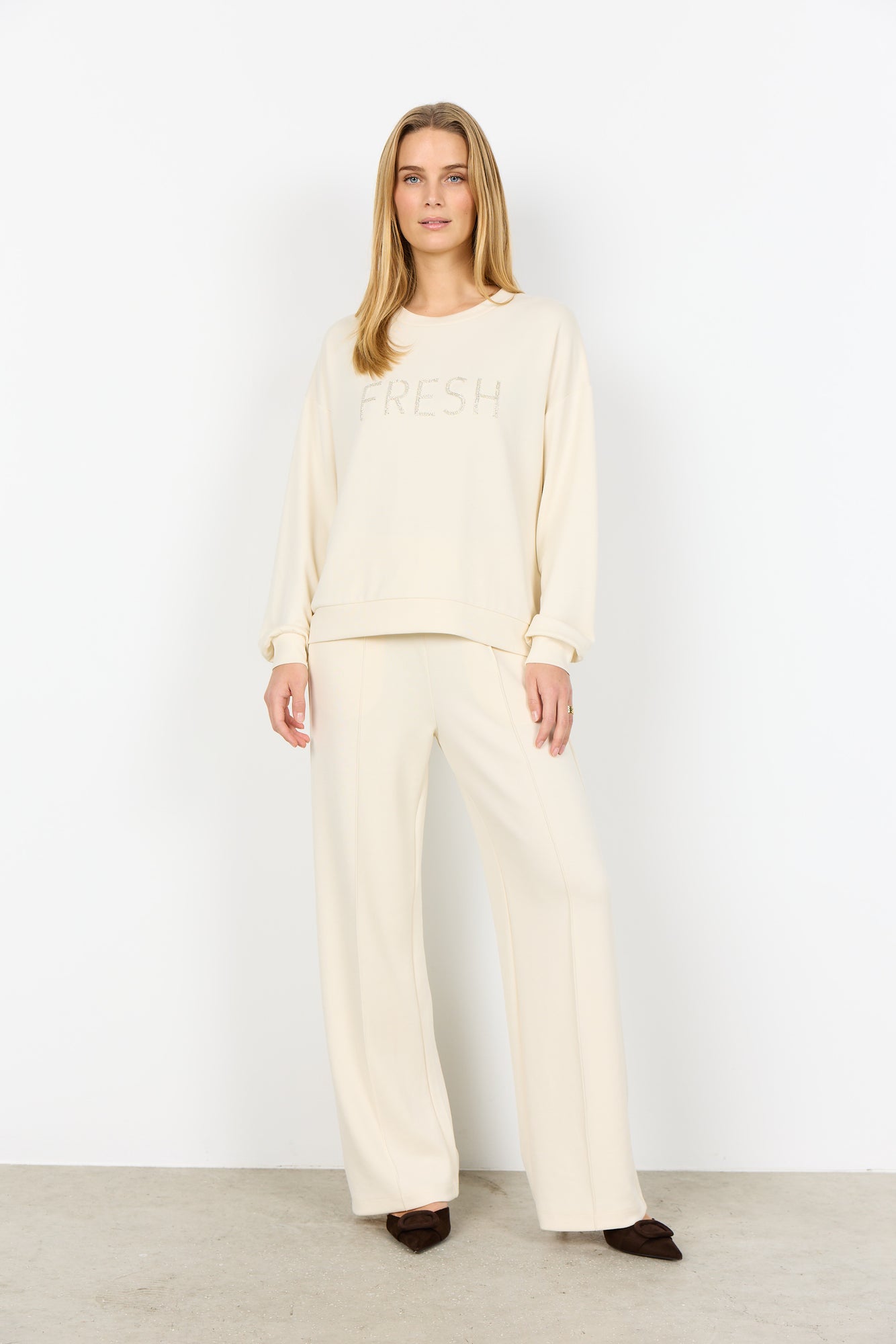 Charger l'image dans la galerie, Chandail Fresh en tricot de modal - Soya Concept
