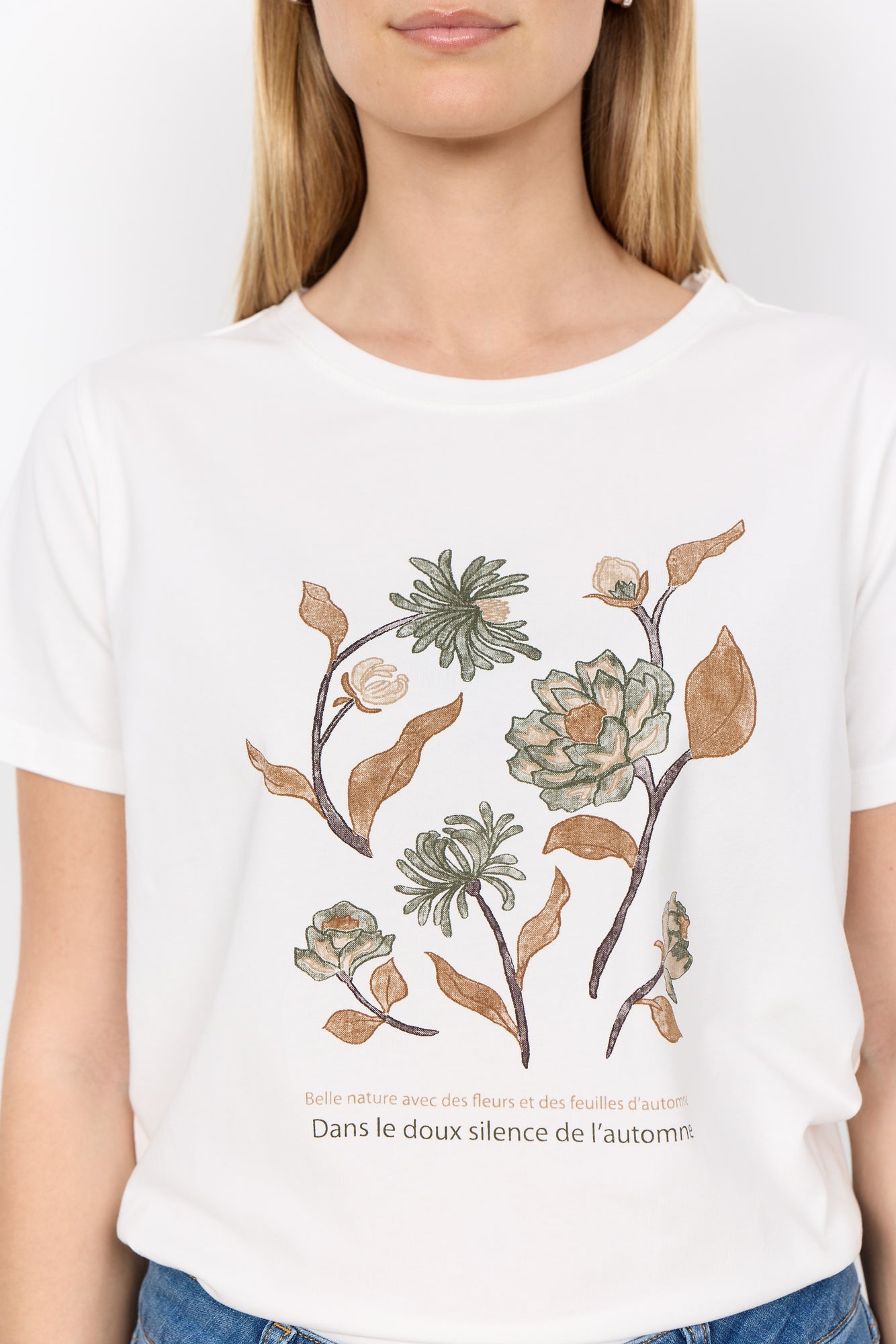 Charger l'image dans la galerie, T-shirt en coton à motif botanique et scripts

