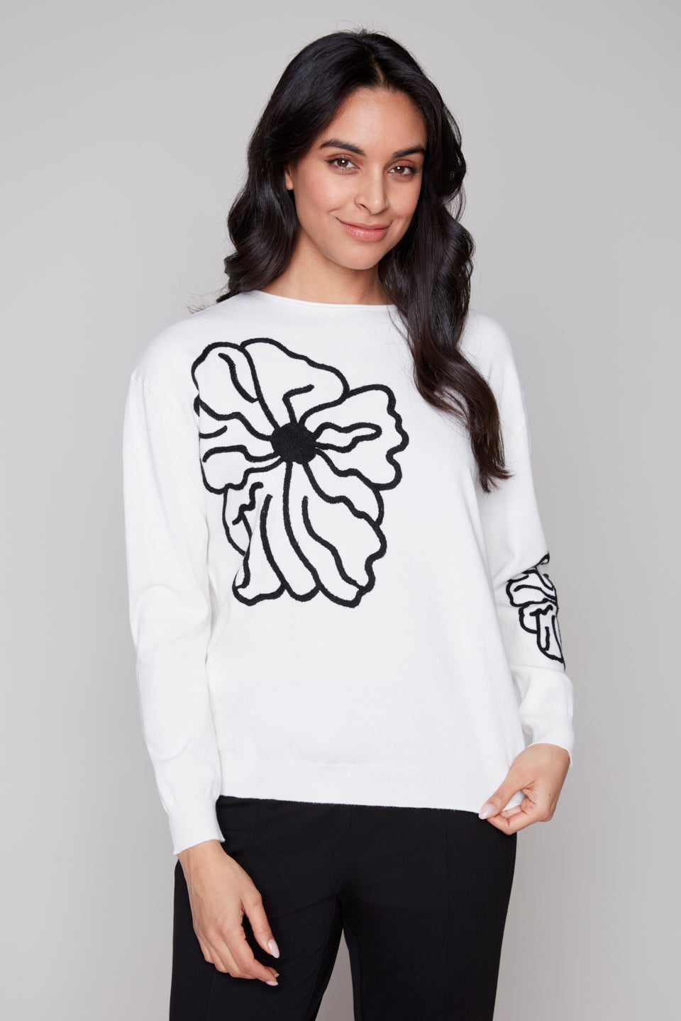 Haut avec appliqués croquis de fleur - Carré Noir