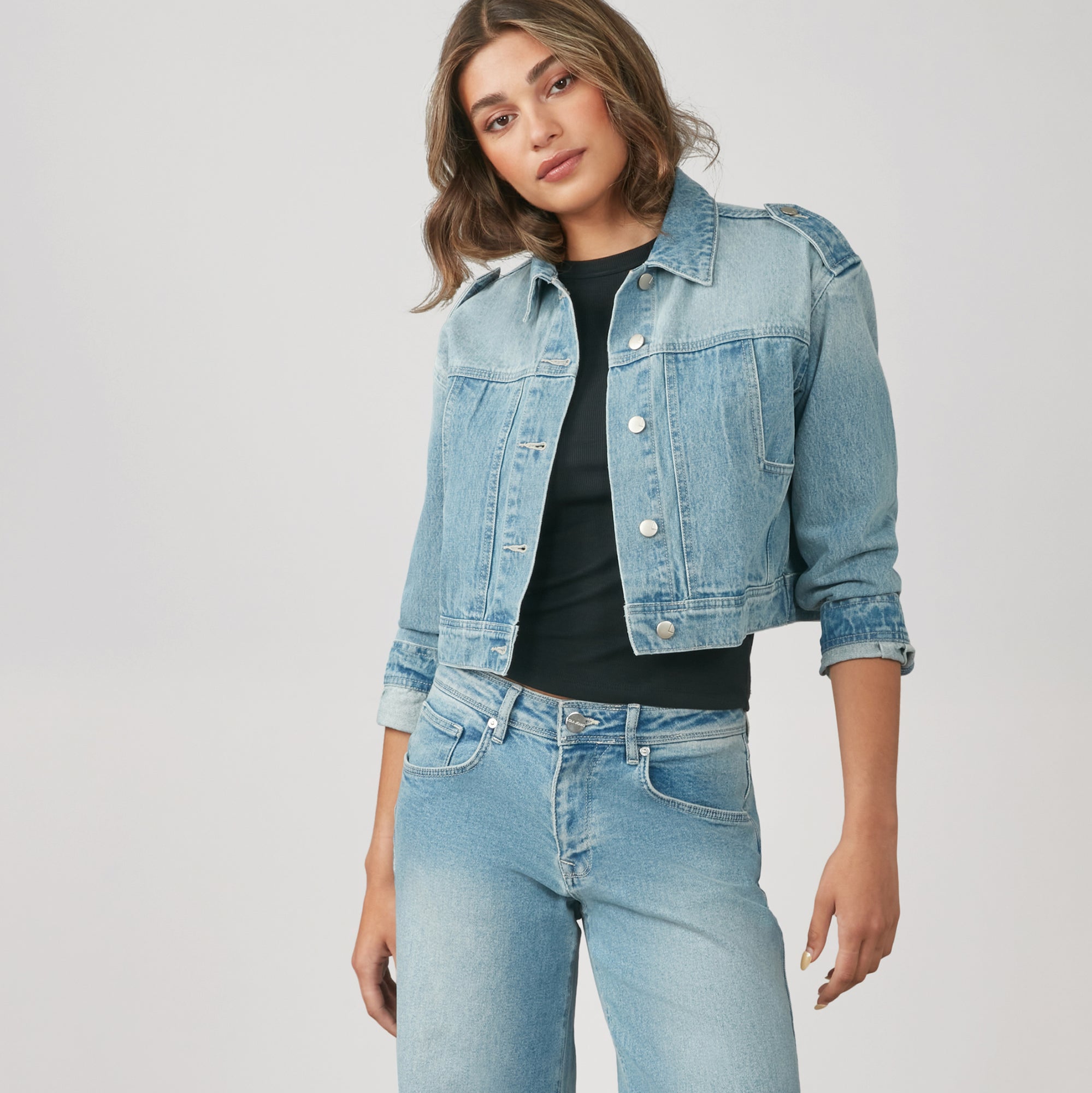 Charger l'image dans la galerie, Veste classique courte avec attaches aux épaules
