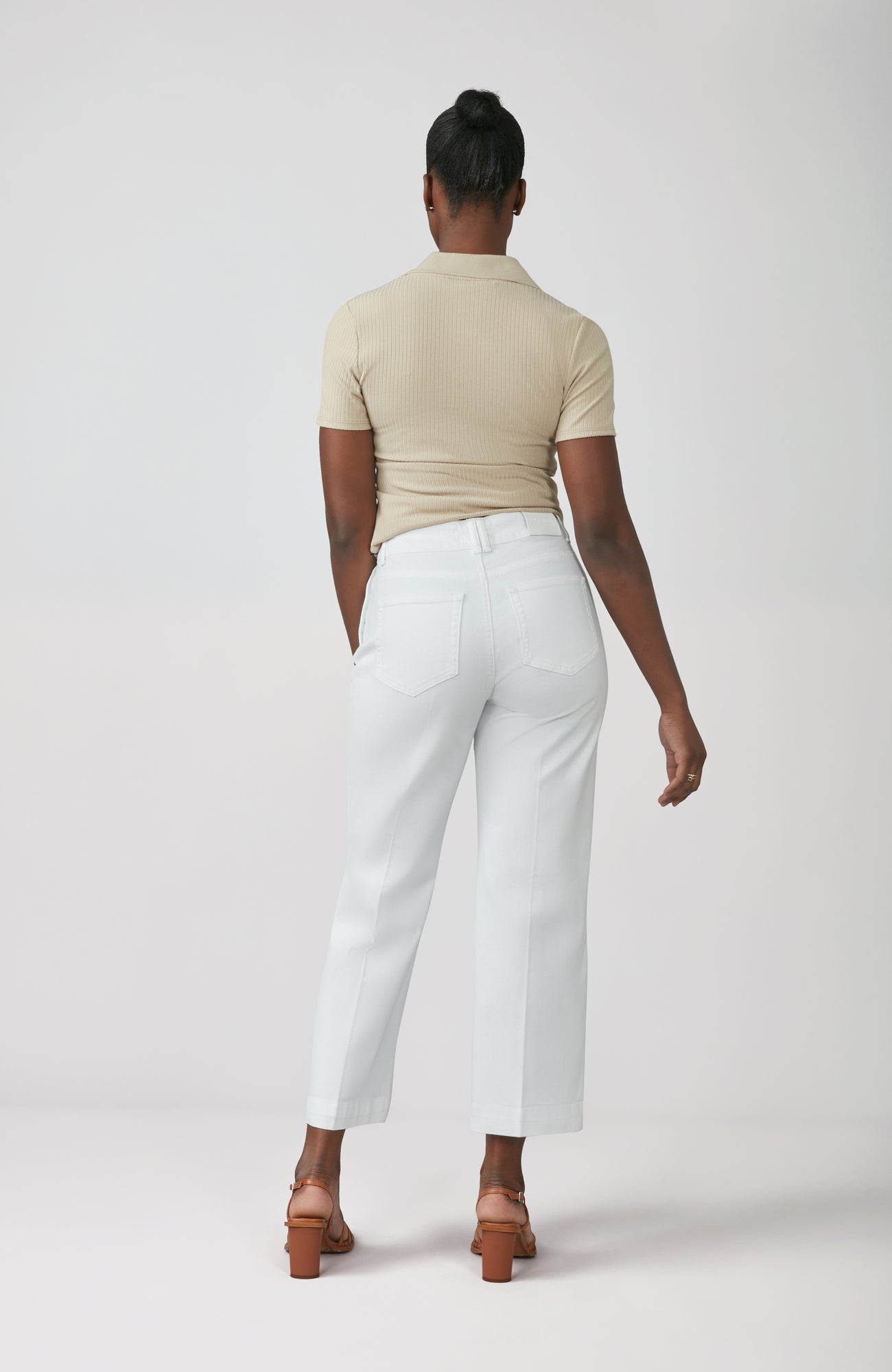 Charger l'image dans la galerie, Pantalon jean à taille haute et jambes larges
