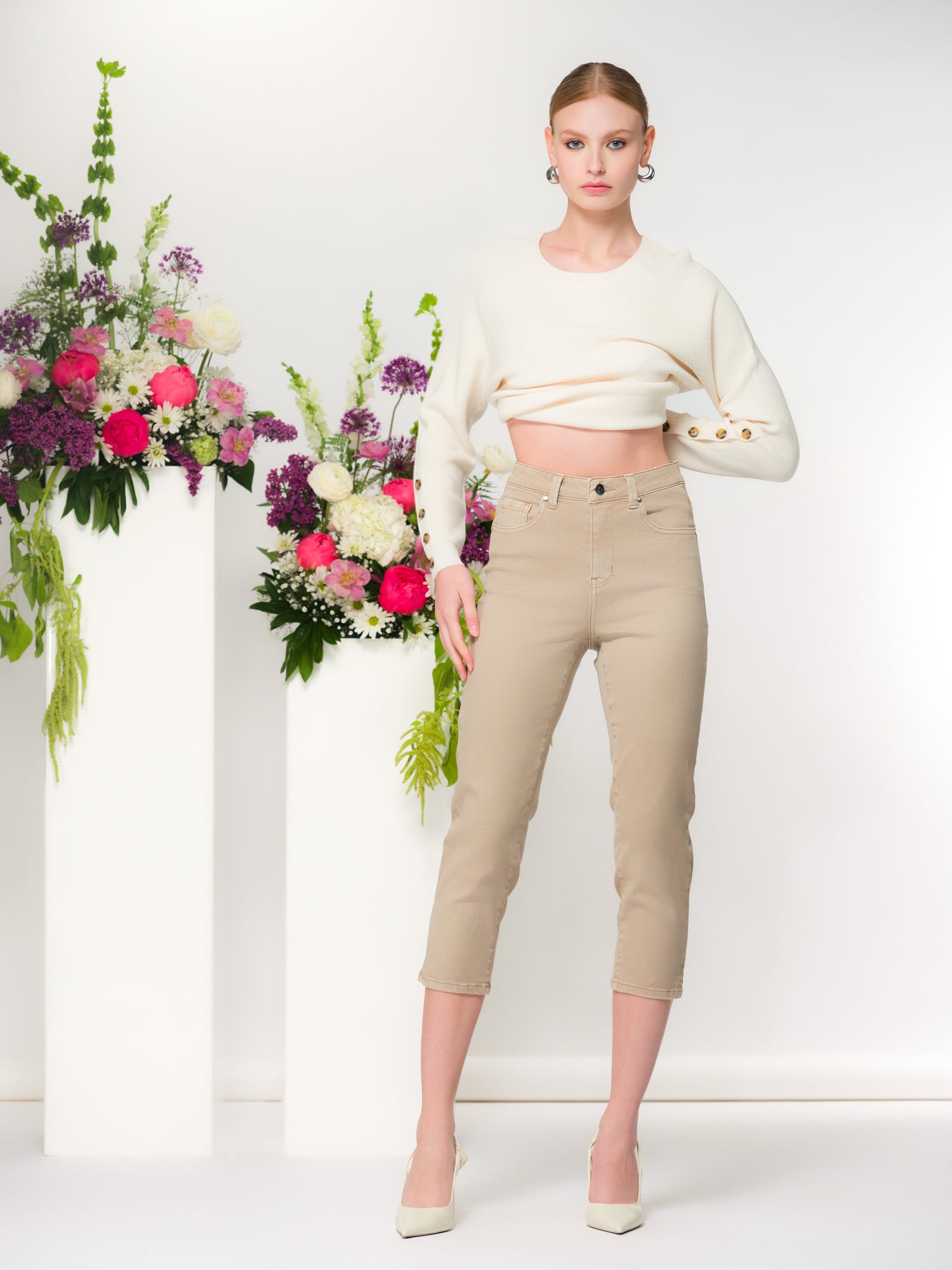 Charger l'image dans la galerie, Pantalon capri style jean - Elena Wang

