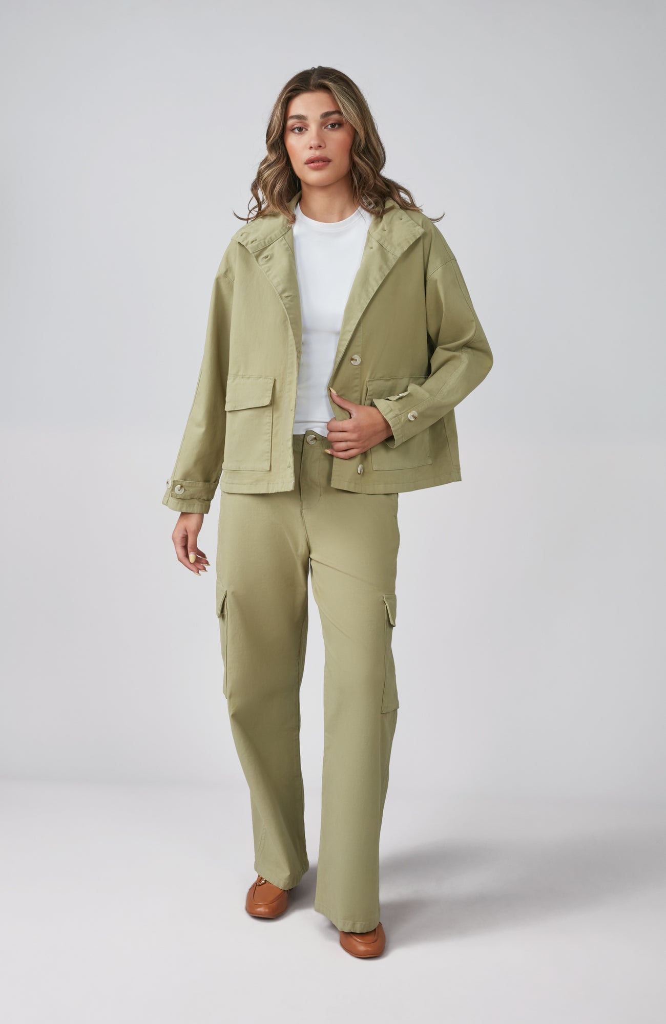 Charger l'image dans la galerie, Veste utilitaire boutonnée à poches plaquées
