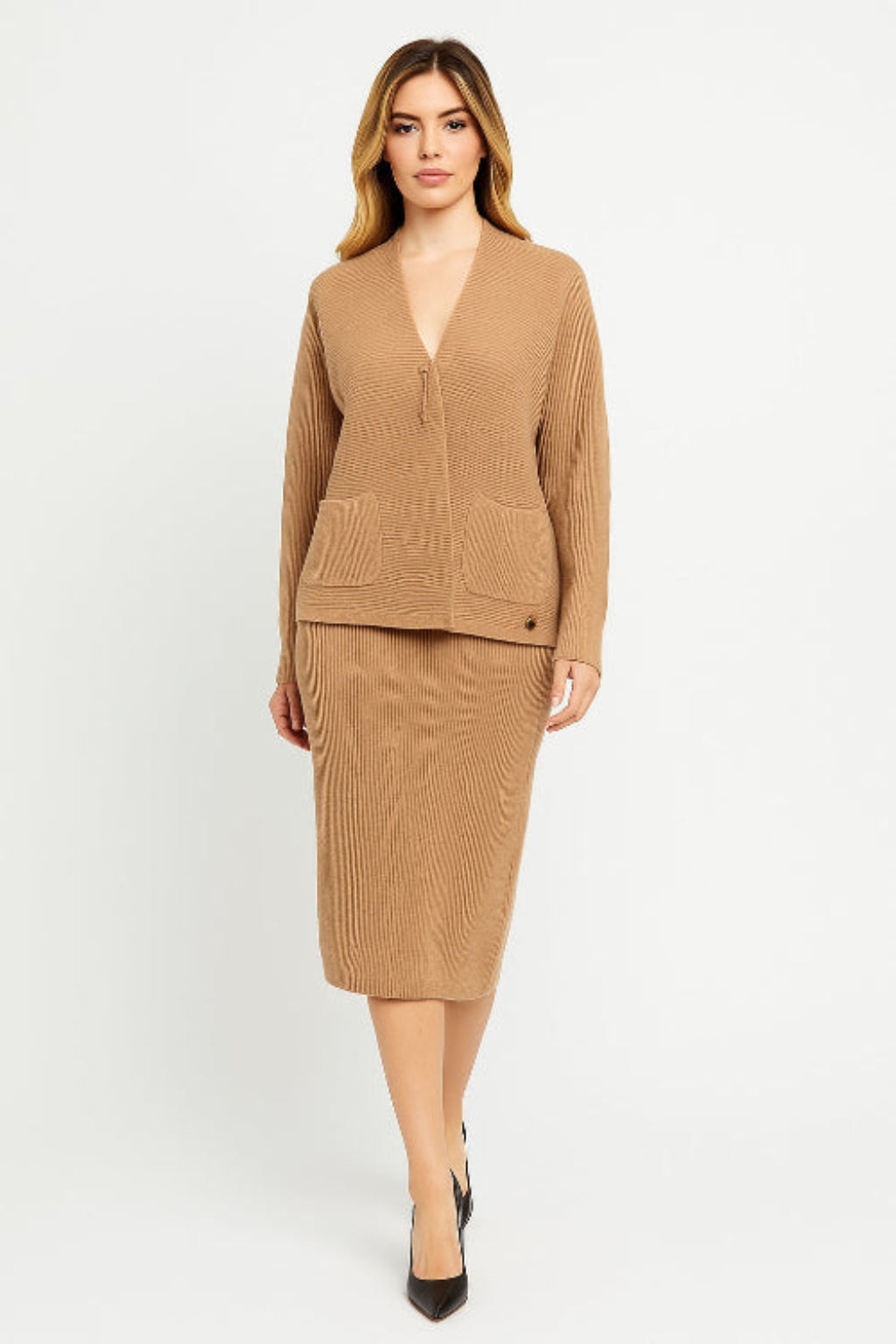 Charger l&#39;image dans la galerie, Ensemble cardigan-jupe en tricot
