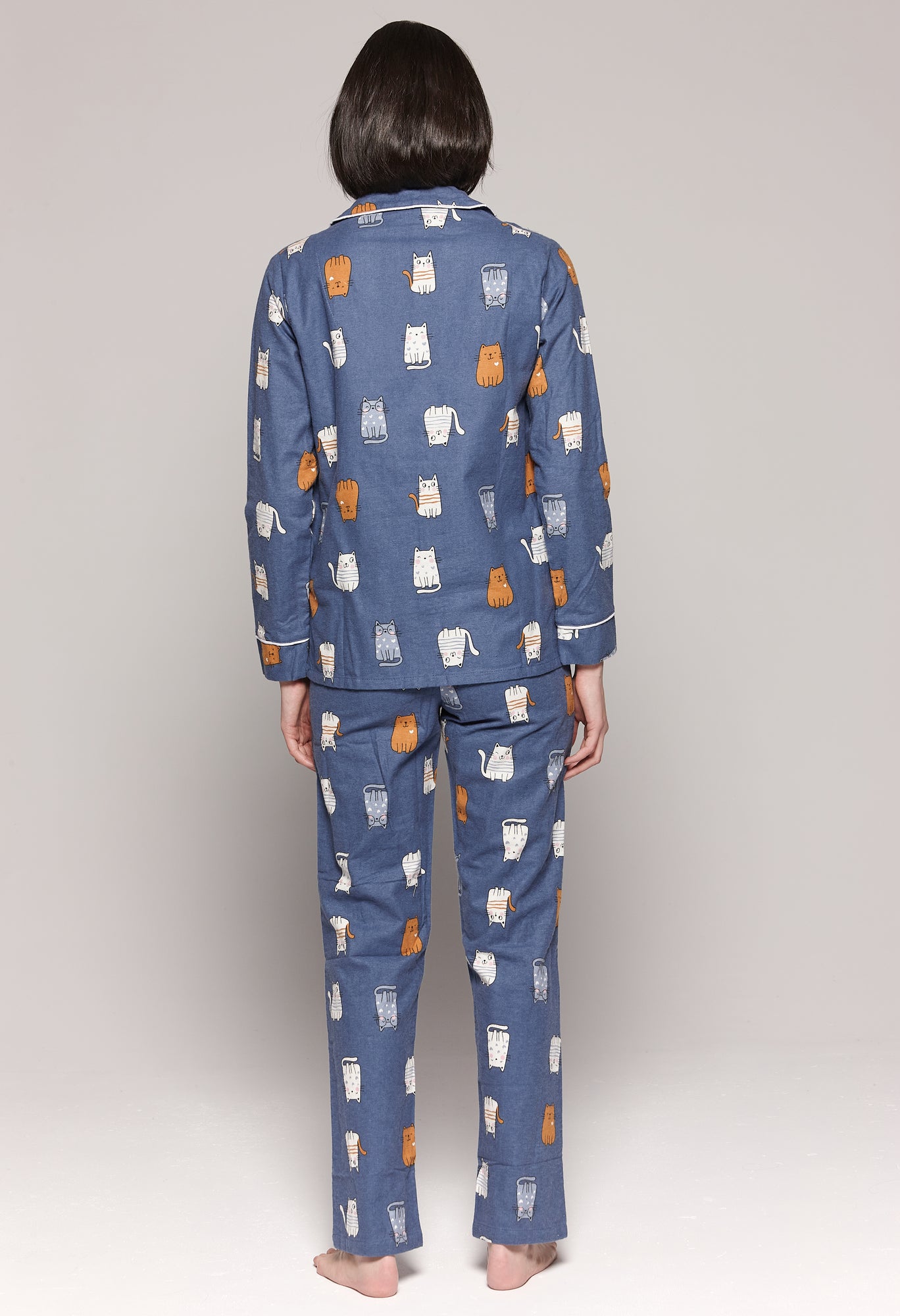 Charger l&#39;image dans la galerie, Pyjama boutonné en flanelle imprimé chats
